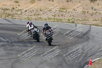 media/Apr-20-2025-AHRMA (Sun) [[393a79c373]]/Race/Group 3/Turn 4b/